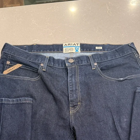 Ariat Men's Indigo Straight Leg Jeans 38x34 - Picture 4 of 7